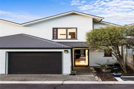 Photo of property in 28/11 The Avenue, Albany, Auckland, 0632