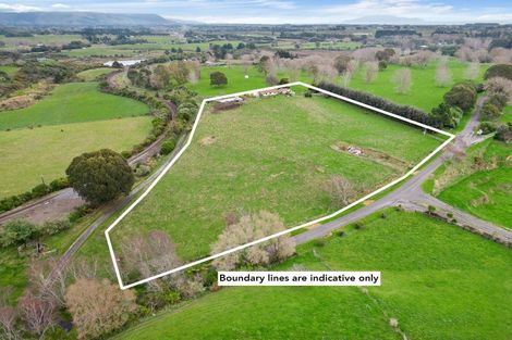 Photo of property in 101 Forest Lakes Road, Otaki, 5583