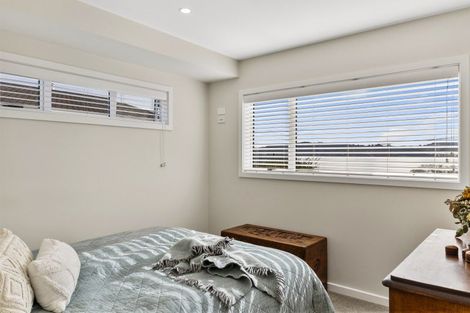 Photo of property in 24 Rainbow Drive, Rainbow Point, Taupo, 3330