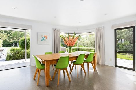 Photo of property in 4 Tauroa Valley, Havelock North, 4130