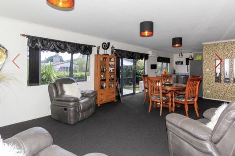 Photo of property in 17a Exeter Street, Brooklands, New Plymouth, 4310