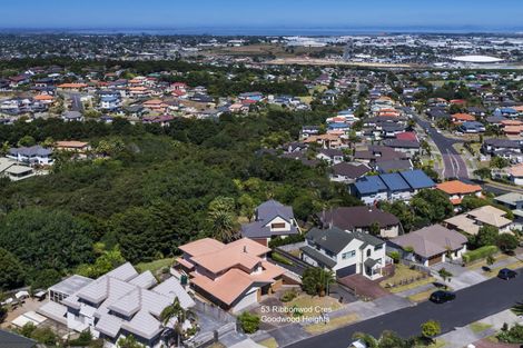 Photo of property in 53 Ribbonwood Crescent, Goodwood Heights, Auckland, 2105