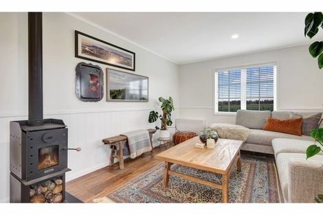 Photo of property in 167 Leslies Road, Cust, Rangiora, 7471