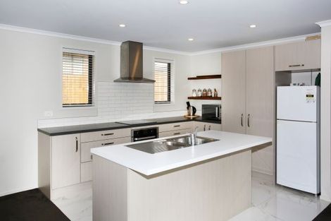 Photo of property in 7 Gibboney Place, Pokeno, 2402