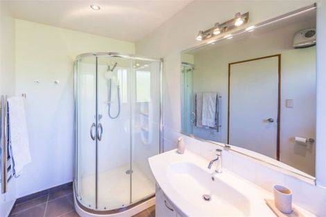 Photo of property in 49b Memorial Avenue, Ilam, Christchurch, 8053