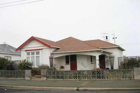 Photo of property in 77 Royal Crescent, Saint Kilda, Dunedin, 9012