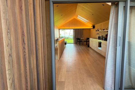 Photo of property in 25 Nicholas Gibbons Drive, Clendon Park, Auckland, 2103