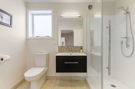 Photo of property in 6 Greenhill Crescent, Pakuranga, Auckland, 2010