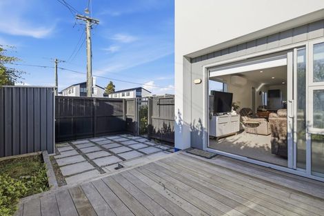 Photo of property in 1/51 Hills Road, Edgeware, Christchurch, 8013