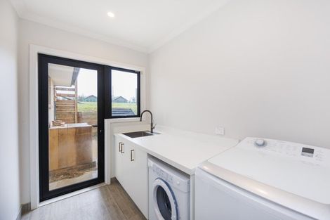 Photo of property in 46 Fry Road, Halcombe, Feilding, 4777