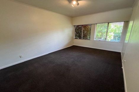 Photo of property in 53 Granger Road, Cockle Bay, Auckland, 2014