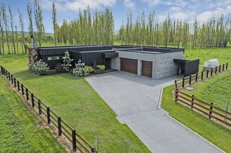 Photo of property in 146 Coldstream Road, Rangiora, 7473