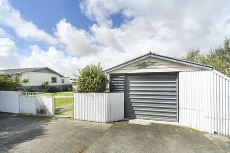 Photo of property in 12 Douglas Street, West End, Palmerston North, 4412