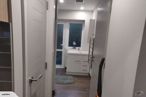 Photo of property in Fountain Court Flats, 48 Oriental Parade, Oriental Bay, Wellington, 6011