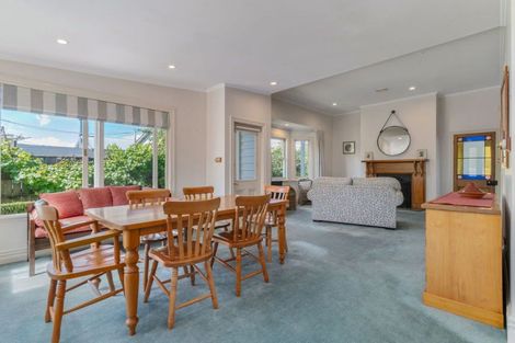 Photo of property in 218 High Street South, Carterton, 5713