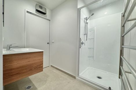 Photo of property in 4/6a Taramea Place, Addington, Christchurch, 8024