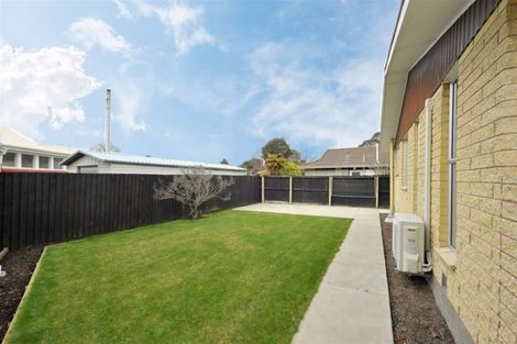 Photo of property in 2/6 Bowman Place, Sockburn, Christchurch, 8042