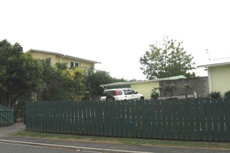 Photo of property in 1 Roseneath Place, Birkdale, Auckland, 0626