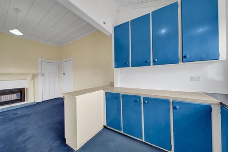 Photo of property in 6 Surrey Street, Patea, 4520