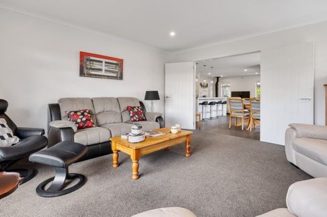 Photo of property in 2 Bernies Way, Ohauiti, Tauranga, 3112