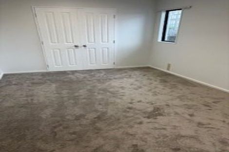 Photo of property in 3/17 Neta Grove, Henderson, Auckland, 0612