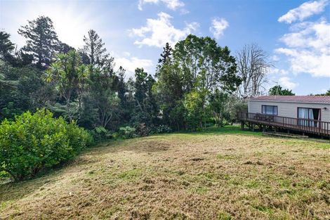 Photo of property in 8b Eastglen Road, Glen Eden, Auckland, 0602