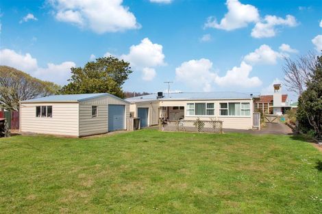 Photo of property in 39 Patu-kukupa Street, Manaia, 4612
