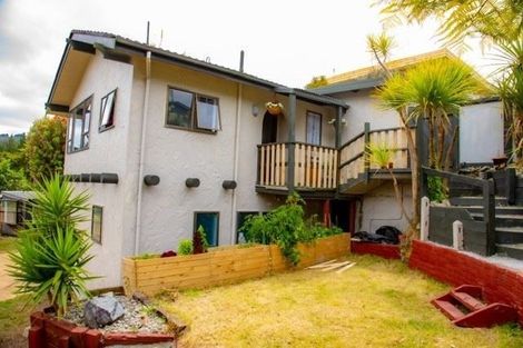 Photo of property in 61b Kingsley Street, Stokes Valley, Lower Hutt, 5019