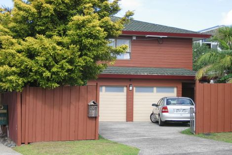 Photo of property in 2/50 Kowhai Road, Campbells Bay, Auckland, 0630