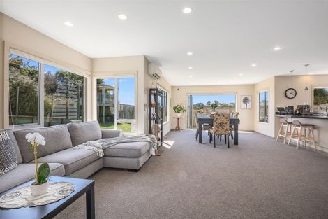 Photo of property in 30 Aotea Drive, Aotea, Porirua, 5024