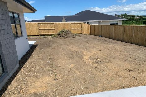 Photo of property in 12 Ridge Drive, Omokoroa, 3114