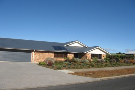 Photo of property in 21 Edkins Road, Kerikeri, 0230