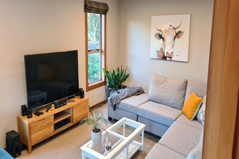 Photo of property in 29 Jenkins Avenue, Redwood, Christchurch, 8051