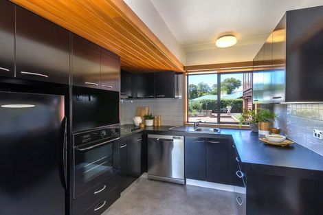 Photo of property in 18 Aylmer Street, Somerfield, Christchurch, 8024