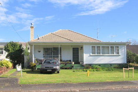 Photo of property in 19 Banbury Crescent, Fairfield, Hamilton, 3214