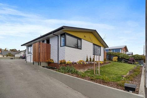 Photo of property in 1-2/8a Douglas Street, Highfield, Timaru, 7910