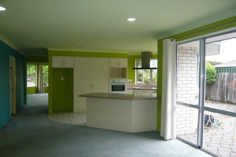 Photo of property in 6 Spinnaker Drive, Flagstaff, Hamilton, 3210