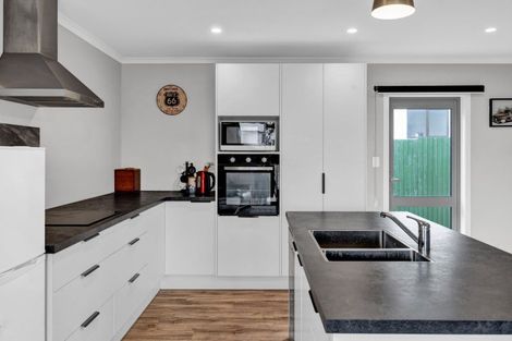 Photo of property in 34 Hickey Place, Opunake, 4616