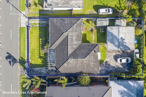 Photo of property in 61 The Esplanade, Eastern Beach, Auckland, 2012