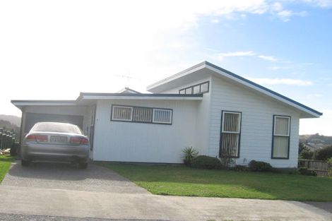 Photo of property in 8 Japonica Crescent, Ranui, Porirua, 5024