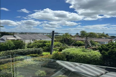 Photo of property in 276 Lake Road, Hauraki, Auckland, 0622
