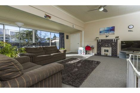 Photo of property in 84 Whitby Road, Wakefield, 7025