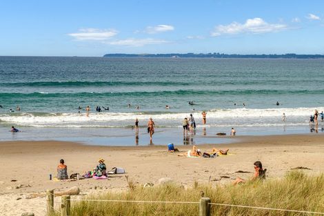 Photo of property in 2/1086 Papamoa Beach Road, Papamoa Beach, Papamoa, 3118