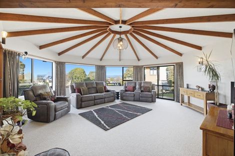Photo of property in 1 Ranui Place, Feilding, 4702