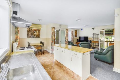 Photo of property in 199 Cambridge Road, Hillcrest, Hamilton, 3216