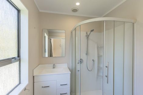 Photo of property in 102b Matatua Road, Raumati Beach, Paraparaumu, 5032