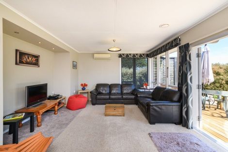 Photo of property in 5 Antrim Place, Hokowhitu, Palmerston North, 4410