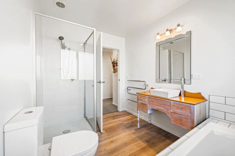 Photo of property in 19 Matipo Street, Wanaka, 9305