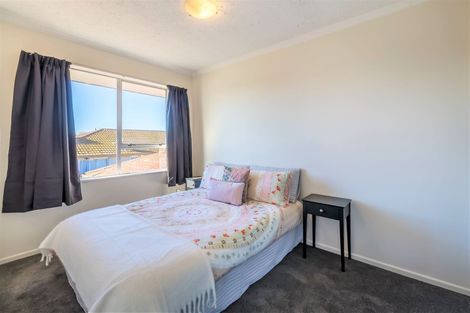 Photo of property in 4/4a Hayton Road, Hornby, Christchurch, 8042