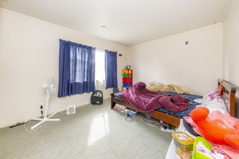 Photo of property in 2/32 Limond Street, Randwick Park, Auckland, 2105